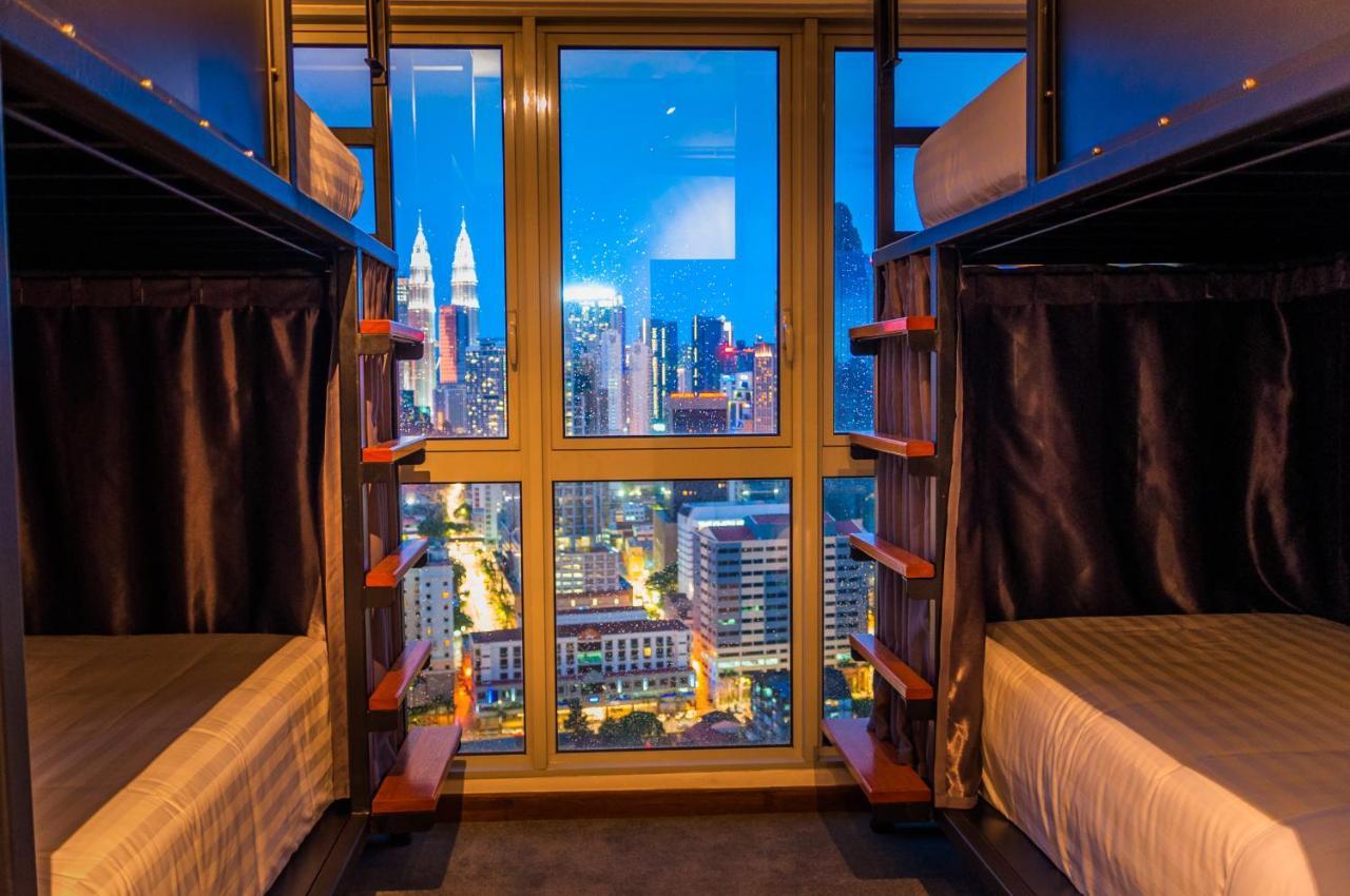 Tuxedo Kl No.1 Rooftop Pool W Skyscraper Views Hotel Kuala Lumpur Exterior foto
