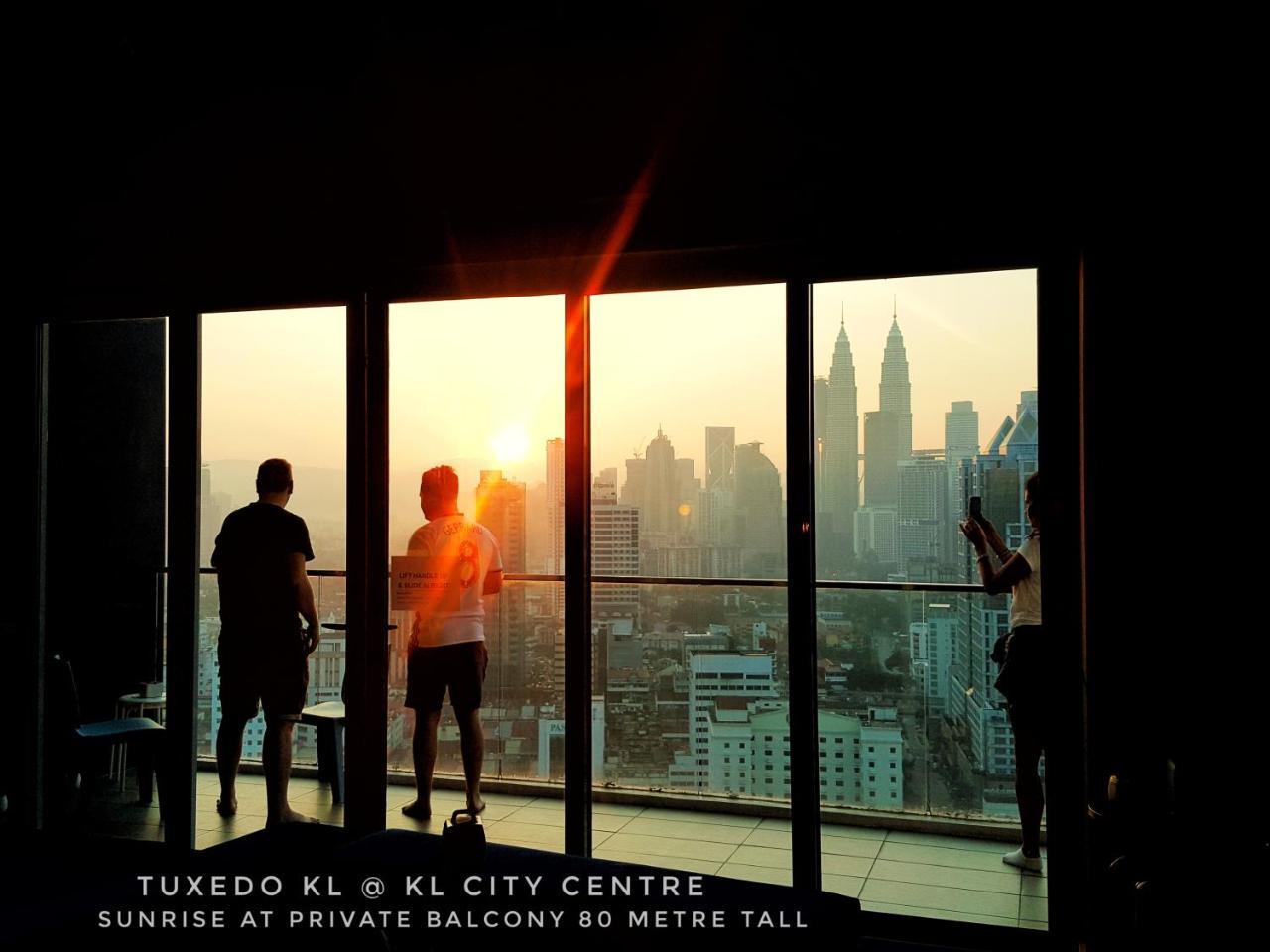 Tuxedo Kl No.1 Rooftop Pool W Skyscraper Views Hotel Kuala Lumpur Exterior foto